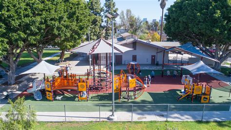 Hoover Recreation Center .